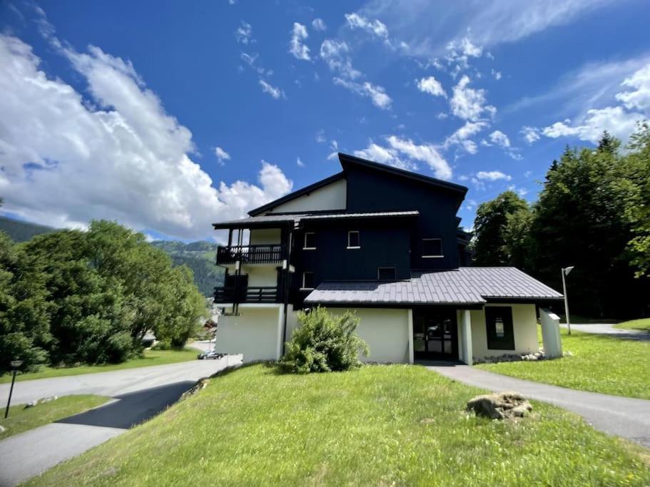 Studio Moderne De 18M2 Aux Carroz D'Araches Les Carroz d'Araches Exteriör bild
